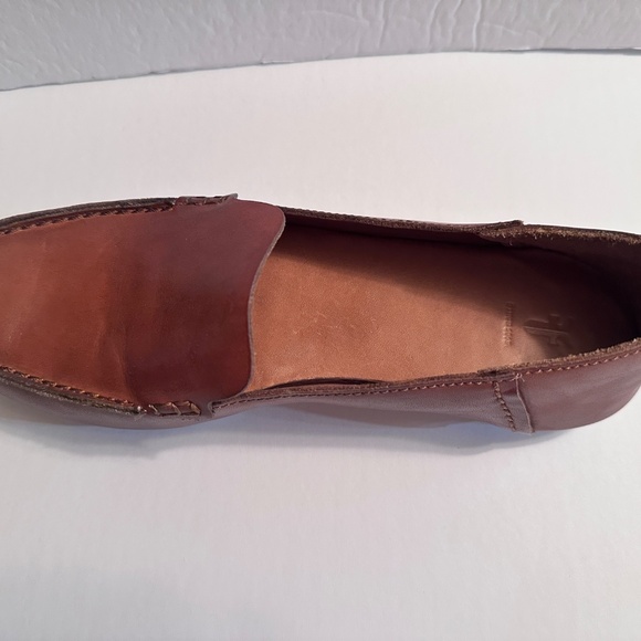 NEW in Box! Frye Sedona Venetian Moccasin, Cognac, 8M